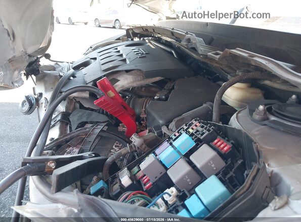 5YFBURHEXGP460705 2016 TOYOTA COROLLA Silver Հետևի տեսք