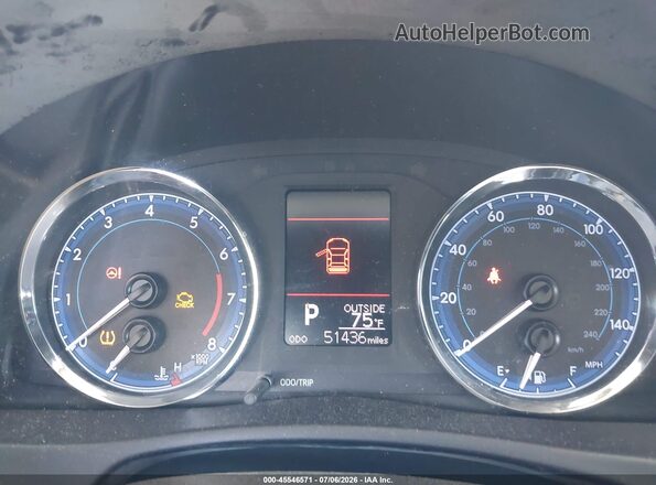 5YFBURHEXHP732431 2017 TOYOTA COROLLA Белый Вид задних сидений