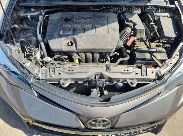 5YFBURHEXJP795602 2018 TOYOTA COROLLA Brown Widok wnętrza z tyłu
