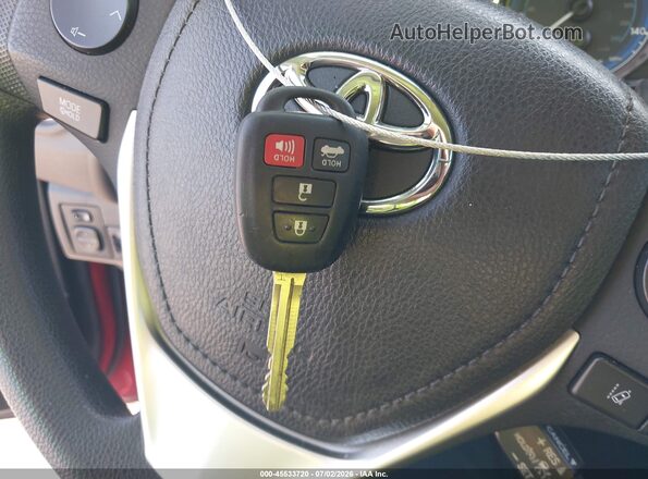 5YFBURHEXKP871238 2019 TOYOTA COROLLA Красный Вид панели приборов