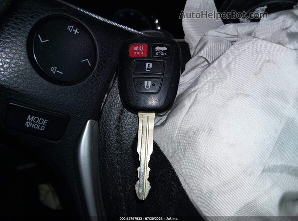 5YFBURHEXKP900284 2019 TOYOTA COROLLA Gold Вид панелі приладів