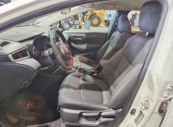 5YFEPMAE0MP182376 2021 TOYOTA COROLLA White Front interior view