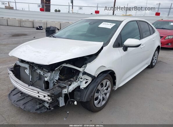 5YFEPMAE0MP211357 2021 TOYOTA COROLLA White Widok z przodu