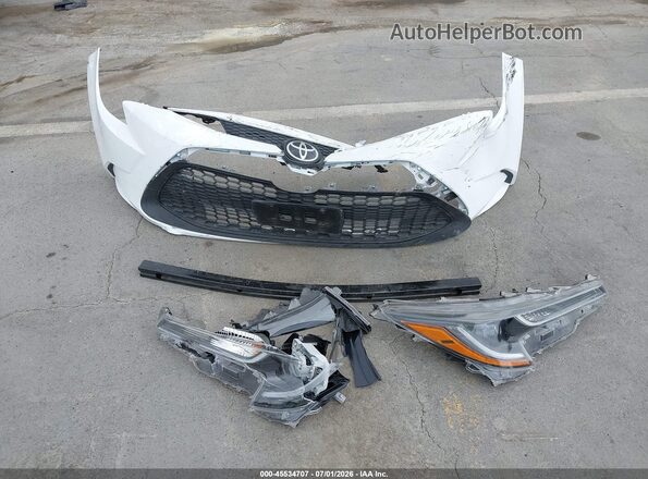 5YFEPMAE0MP211357 2021 TOYOTA COROLLA White Widok zestawu wskaźników