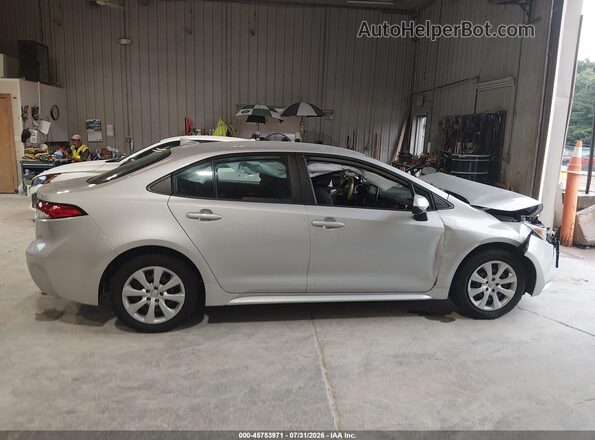 5YFEPMAE0MP235075 2021 TOYOTA COROLLA Серебряный Вид задней части салона