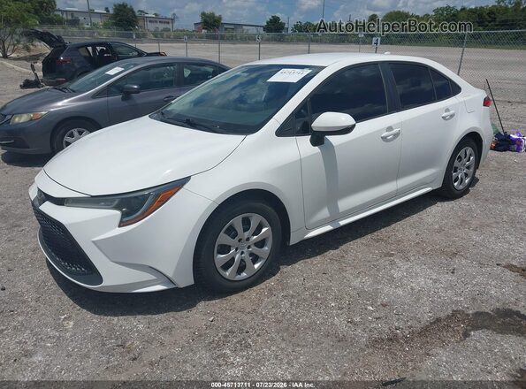 5YFEPMAE0MP262213 2021 TOYOTA COROLLA White წინა მარცხენა ხედი სამი მეოთხედიდან