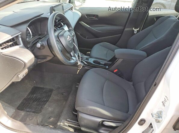 5YFEPMAE0NP330009 2022 TOYOTA COROLLA White Front interior view