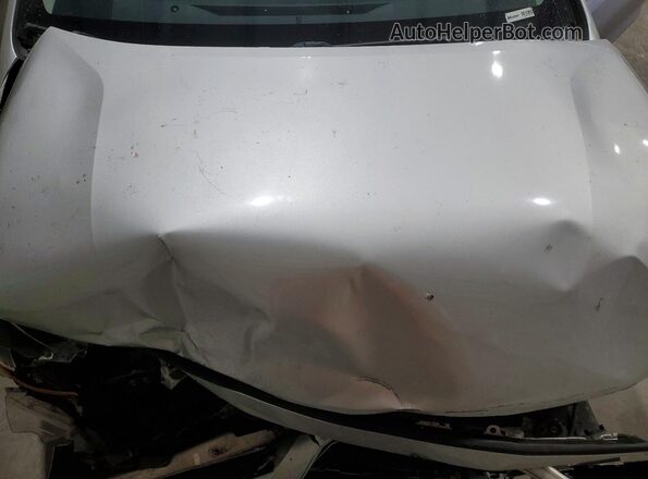 5YFEPMAE1MP271079 2021 TOYOTA COROLLA Silver Vista interior trasera