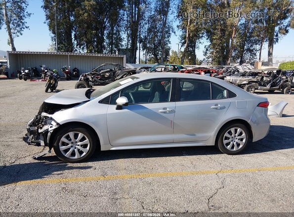 5YFEPMAE1NP326048 2022 TOYOTA COROLLA Silver 