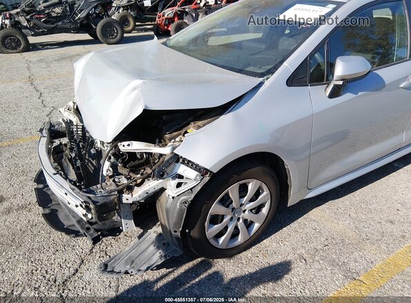 5YFEPMAE1NP326048 2022 TOYOTA COROLLA Silver 