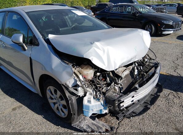 5YFEPMAE1NP326048 2022 TOYOTA COROLLA Silver 