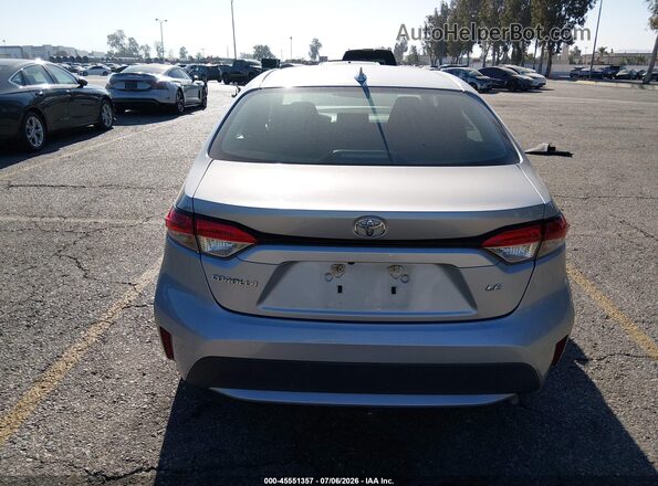 5YFEPMAE1NP326048 2022 TOYOTA COROLLA Silver 