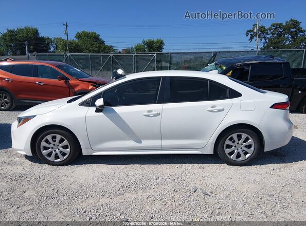 5YFEPMAE2MP192018 2021 TOYOTA COROLLA Белый Вид задней части салона