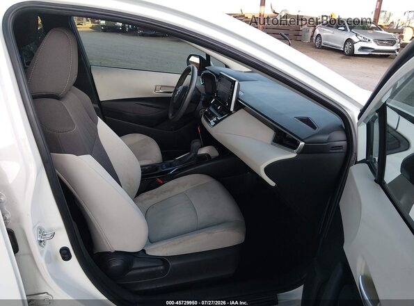 5YFEPMAE3MP176846 2021 TOYOTA COROLLA White Vista interior delantera