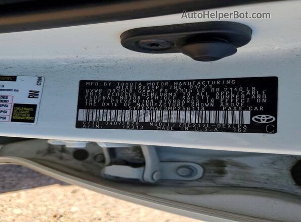 5YFEPMAE3MP246118 2021 TOYOTA COROLLA White Widok komory silnika