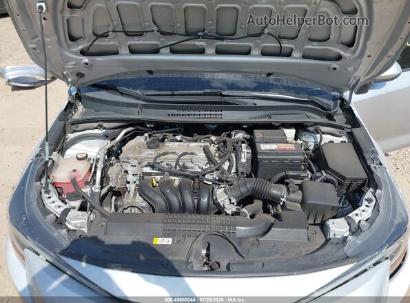 5YFEPMAE3NP283901 2022 TOYOTA COROLLA Серебряный Вид сзади