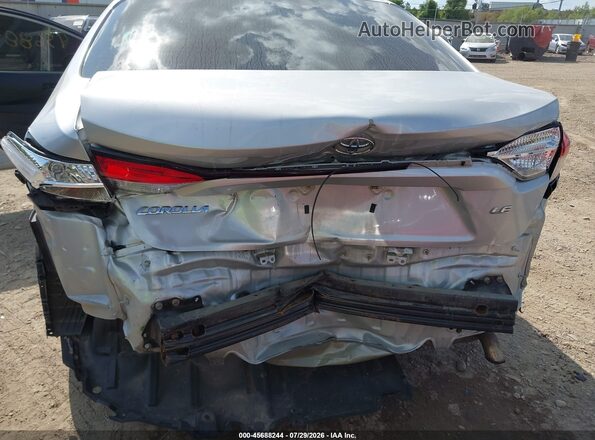 5YFEPMAE3NP283901 2022 TOYOTA COROLLA Серебряный Вид спереди