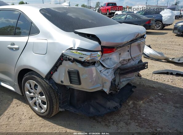 5YFEPMAE3NP283901 2022 TOYOTA COROLLA Серебряный 