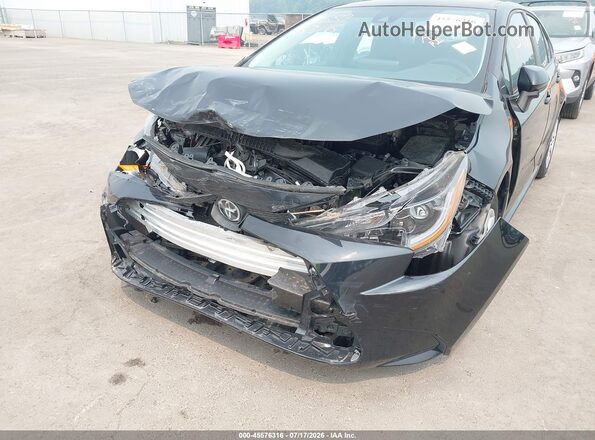 5YFEPMAE3NP285275 2022 TOYOTA COROLLA Black Widok z przodu