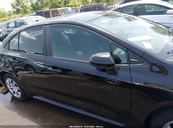 5YFEPMAE3NP327363 2022 TOYOTA COROLLA Black Սալոնի հետևի տեսք