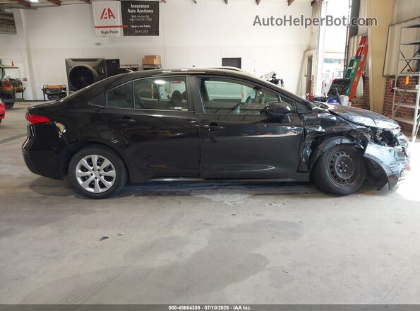 5YFEPMAE3NP372853 2022 TOYOTA COROLLA Черный Вид задней части салона