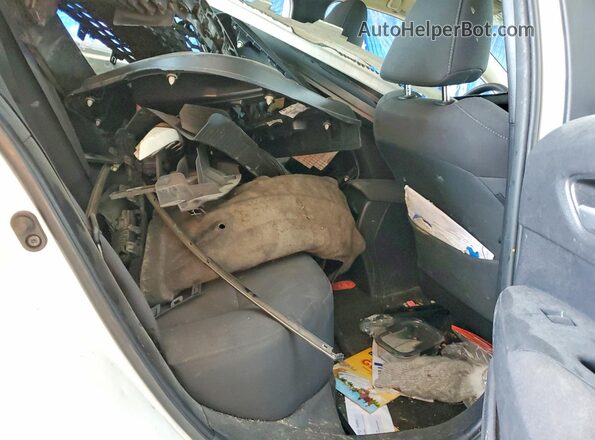 5YFEPMAE4MP174104 2021 TOYOTA COROLLA White Հետևի նստատեղերի տեսք