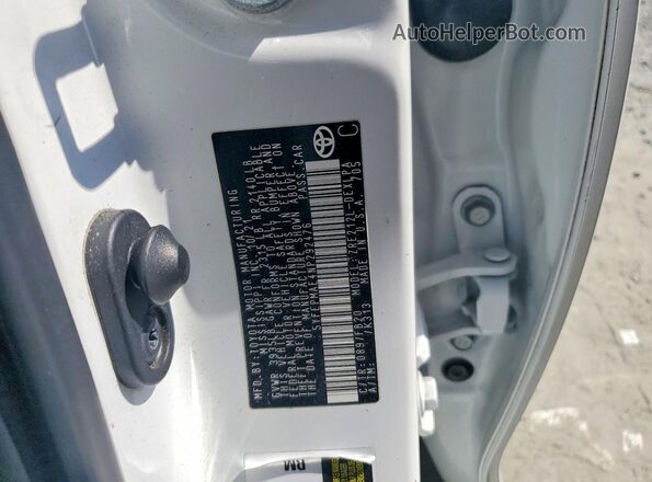 5YFEPMAE4NP292476 2022 TOYOTA COROLLA White Vista del compartimento del motor