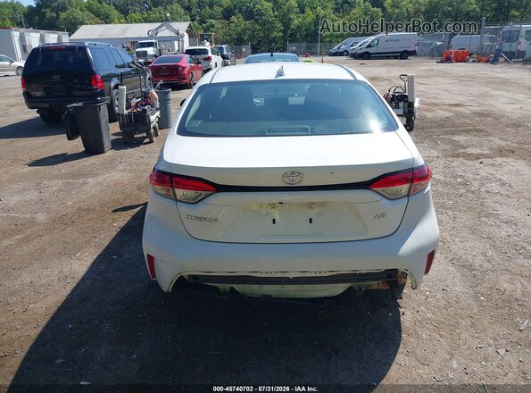 5YFEPMAE4NP355950 2022 TOYOTA COROLLA Белый 