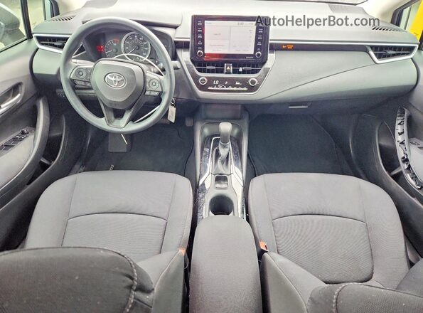 5YFEPMAE5MP150362 2021 TOYOTA COROLLA Silver Dashboard view
