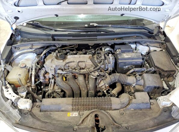 5YFEPMAE5NP371767 2022 TOYOTA COROLLA White Սալոնի հետևի տեսք