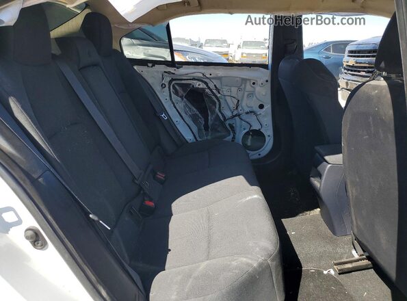 5YFEPMAE5NP380131 2022 TOYOTA COROLLA Белый Вид задних сидений