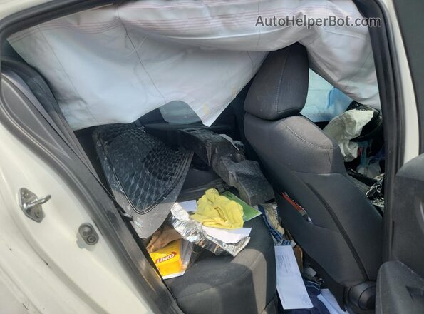 5YFEPMAE6MP154517 2021 TOYOTA COROLLA White Вид задніх сидінь