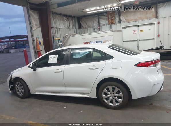 5YFEPMAE6MP223416 2021 TOYOTA COROLLA White Rear interior view