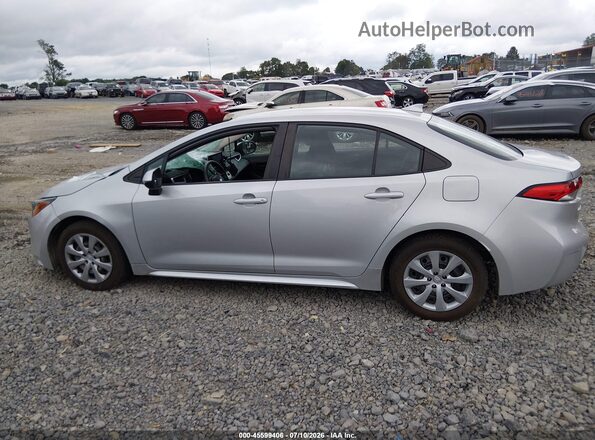 5YFEPMAE6NP287635 2022 TOYOTA COROLLA Silver 360 interior view