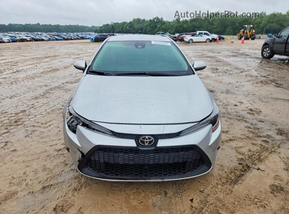 5YFEPMAE6NP370949 2022 TOYOTA COROLLA Silver Widok z przodu