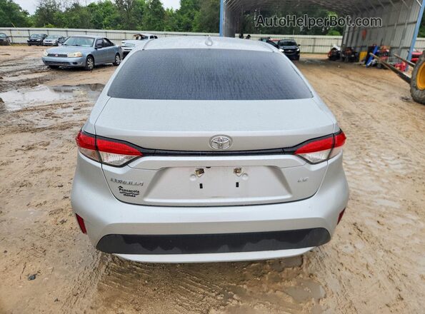 5YFEPMAE6NP370949 2022 TOYOTA COROLLA Silver Widok z tyłu