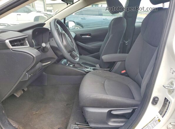 5YFEPMAE7MP239043 2021 TOYOTA COROLLA White Vista interior delantera