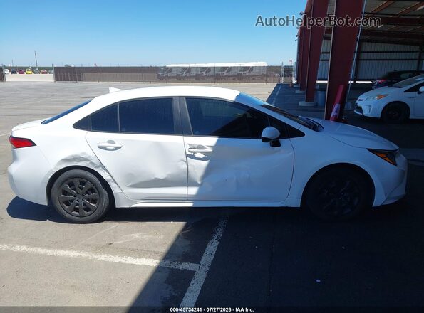 5YFEPMAE7NP308668 2022 TOYOTA COROLLA White Սալոնի հետևի տեսք