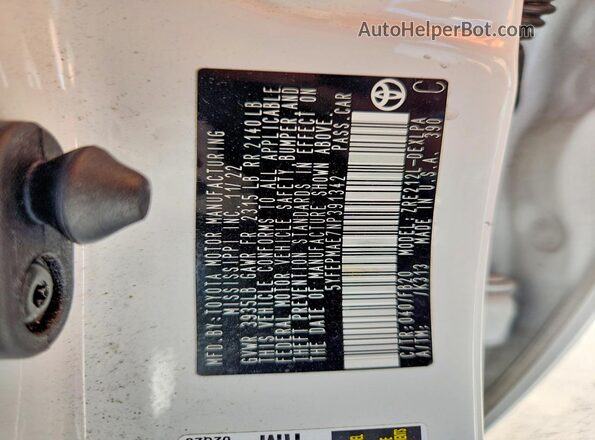 5YFEPMAE7NP391342 2022 TOYOTA COROLLA White Engine compartment view