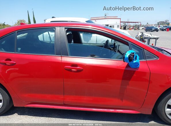 5YFEPMAE8MP256790 2021 TOYOTA COROLLA Red Սալոնի հետևի տեսք