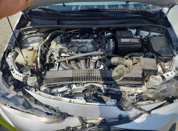 5YFEPMAE8NP273946 2022 TOYOTA COROLLA Silver Սալոնի հետևի տեսք