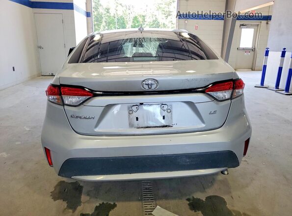 5YFEPMAE8NP291928 2022 TOYOTA COROLLA Silver Vista trasera