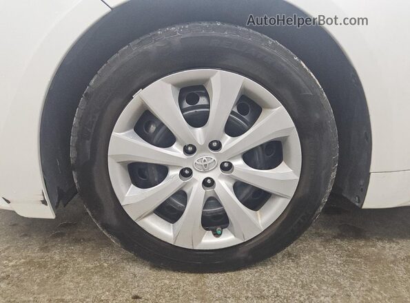 5YFEPMAE8NP311823 2022 TOYOTA COROLLA White 