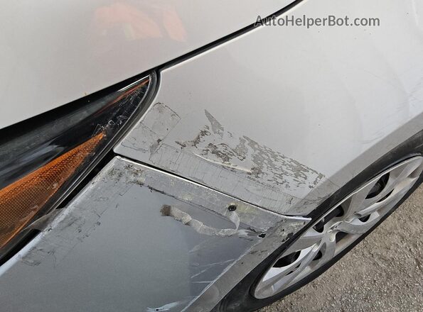 5YFEPMAE8NP390751 2022 TOYOTA COROLLA Silver Vista interior de 360 grados