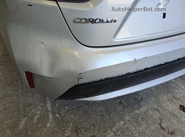 5YFEPMAE8NP390751 2022 TOYOTA COROLLA Silver 