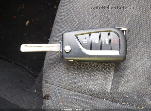 5YFEPMAE9MP212703 2021 TOYOTA COROLLA Red Widok deski rozdzielczej