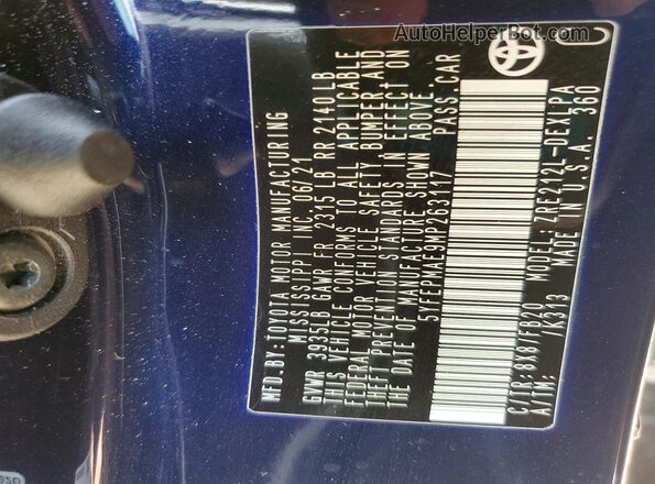 5YFEPMAE9MP263117 2021 TOYOTA COROLLA Blue Vista del compartimento del motor