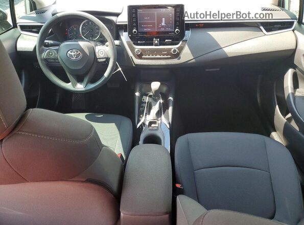 5YFEPMAE9NP392055 2022 TOYOTA COROLLA Silver წინა პანელის ხედი