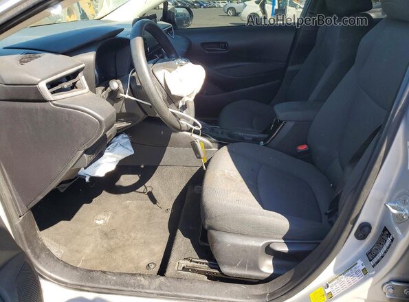 5YFEPMAEXNP273897 2022 TOYOTA COROLLA Silver Front interior view