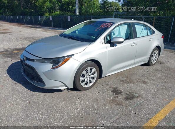 5YFEPMAEXNP385258 2022 TOYOTA COROLLA Silver Front left